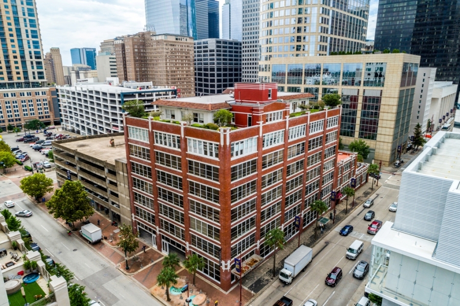 GOOD UPSIDE - HISTORIC BUILDING - LOFT CONVERSION - DOWNTOWN HOUSTON, TX